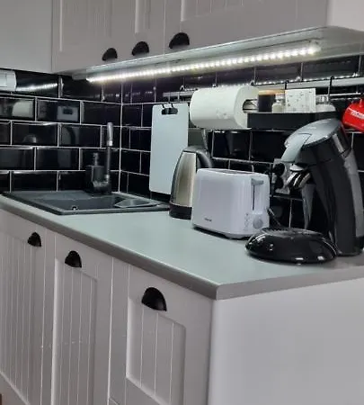 Zabcia - Przy Skm Zabianka Kolo Sopotu Apartamento *
